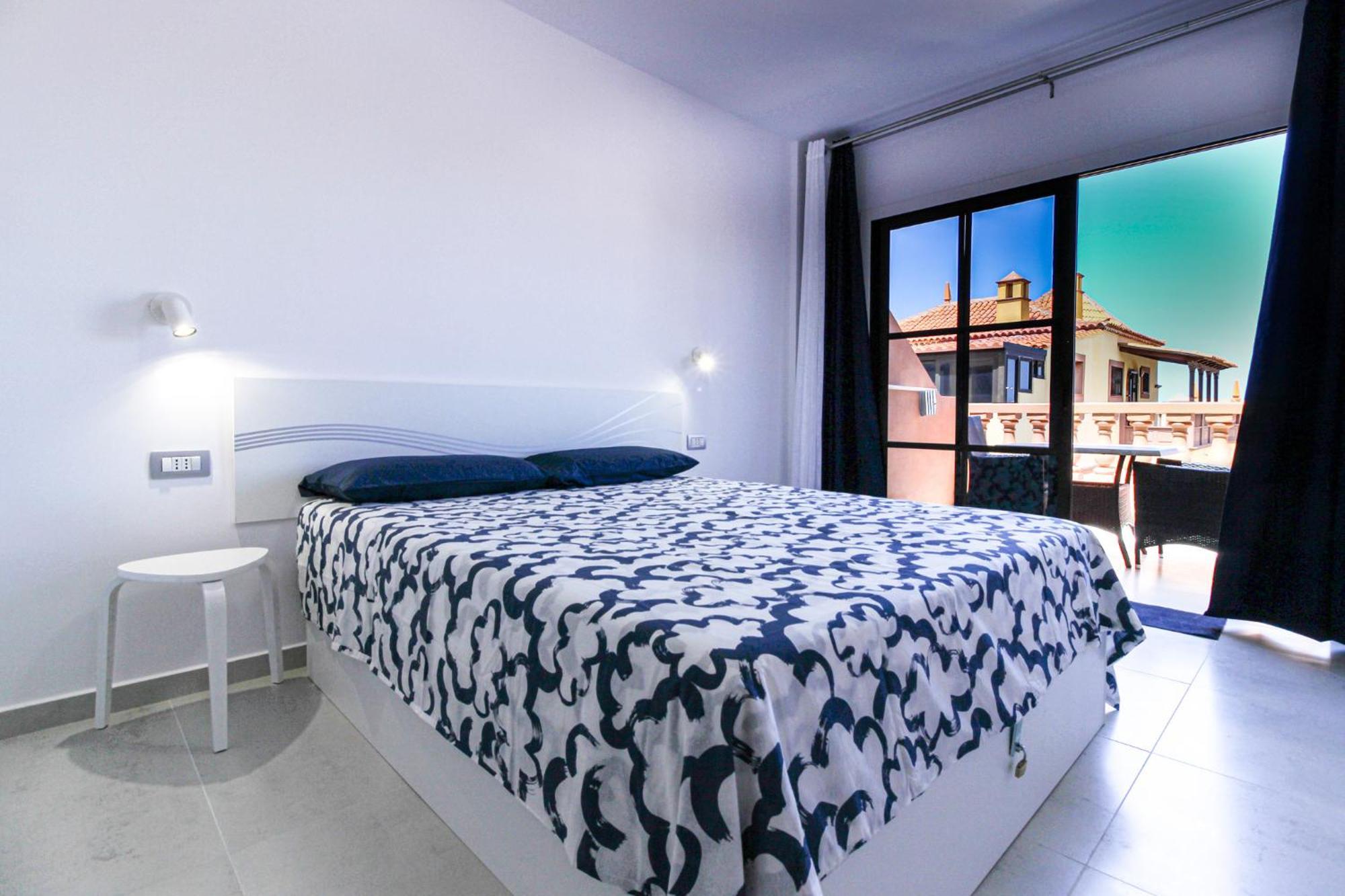 Playa Del Duque - Costa Adeje Lux Ocean View Apartment In Elite Palace Exterior photo